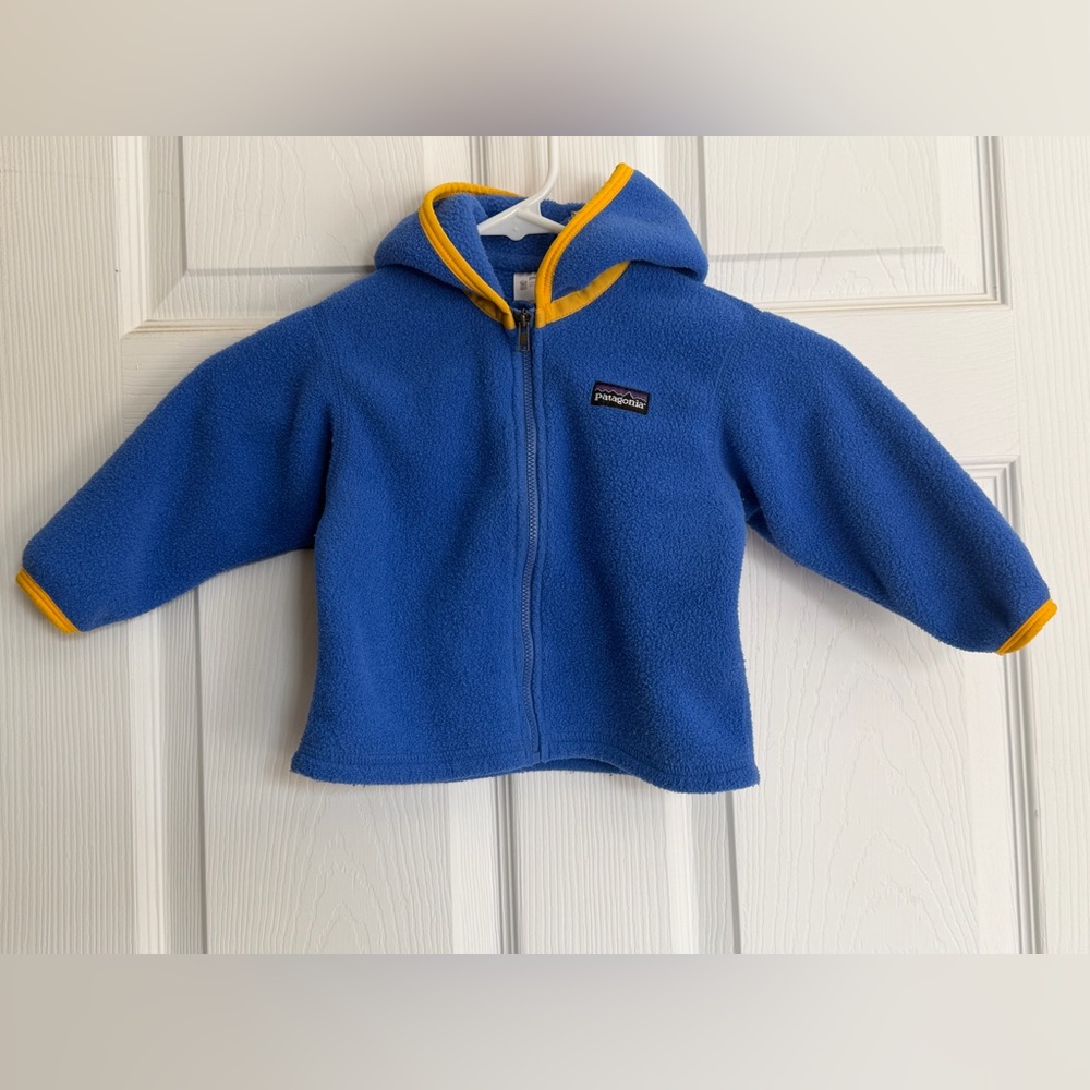 Patagonia Kids' Blue Fleece with Yellow Accents Size 18 month.